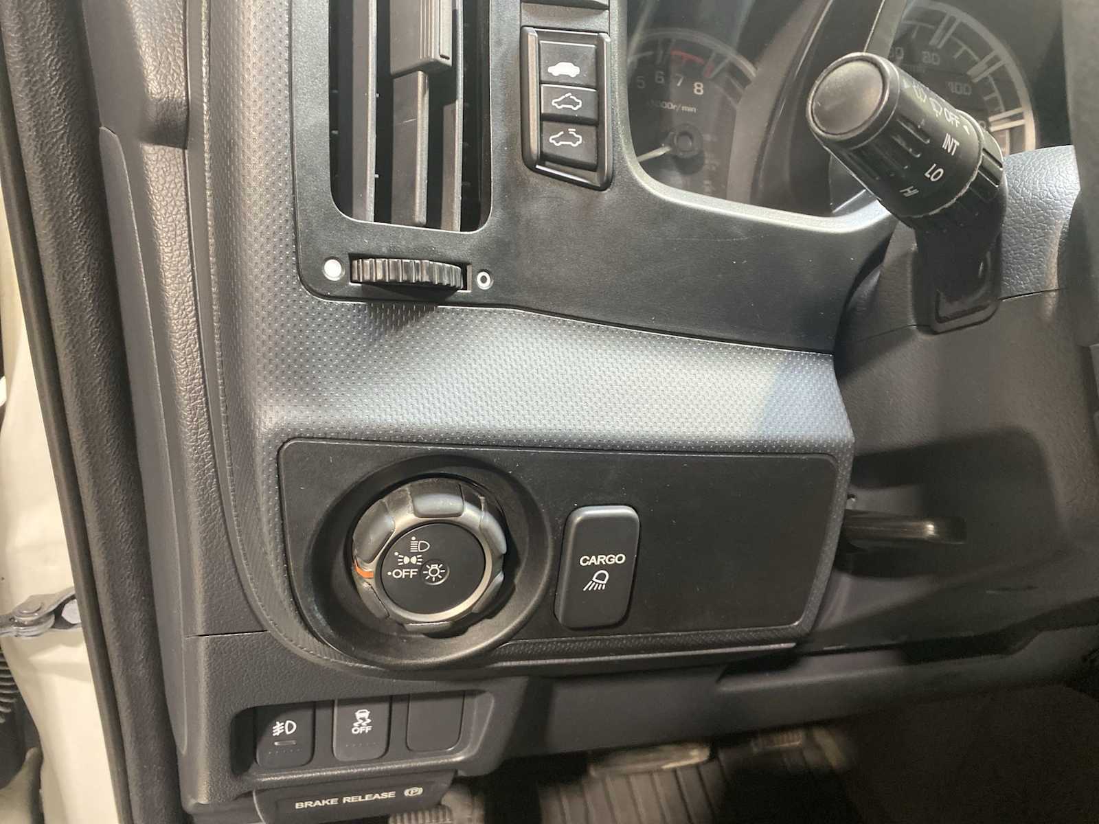 Thumbnail: 2014 Honda Ridgeline - 24