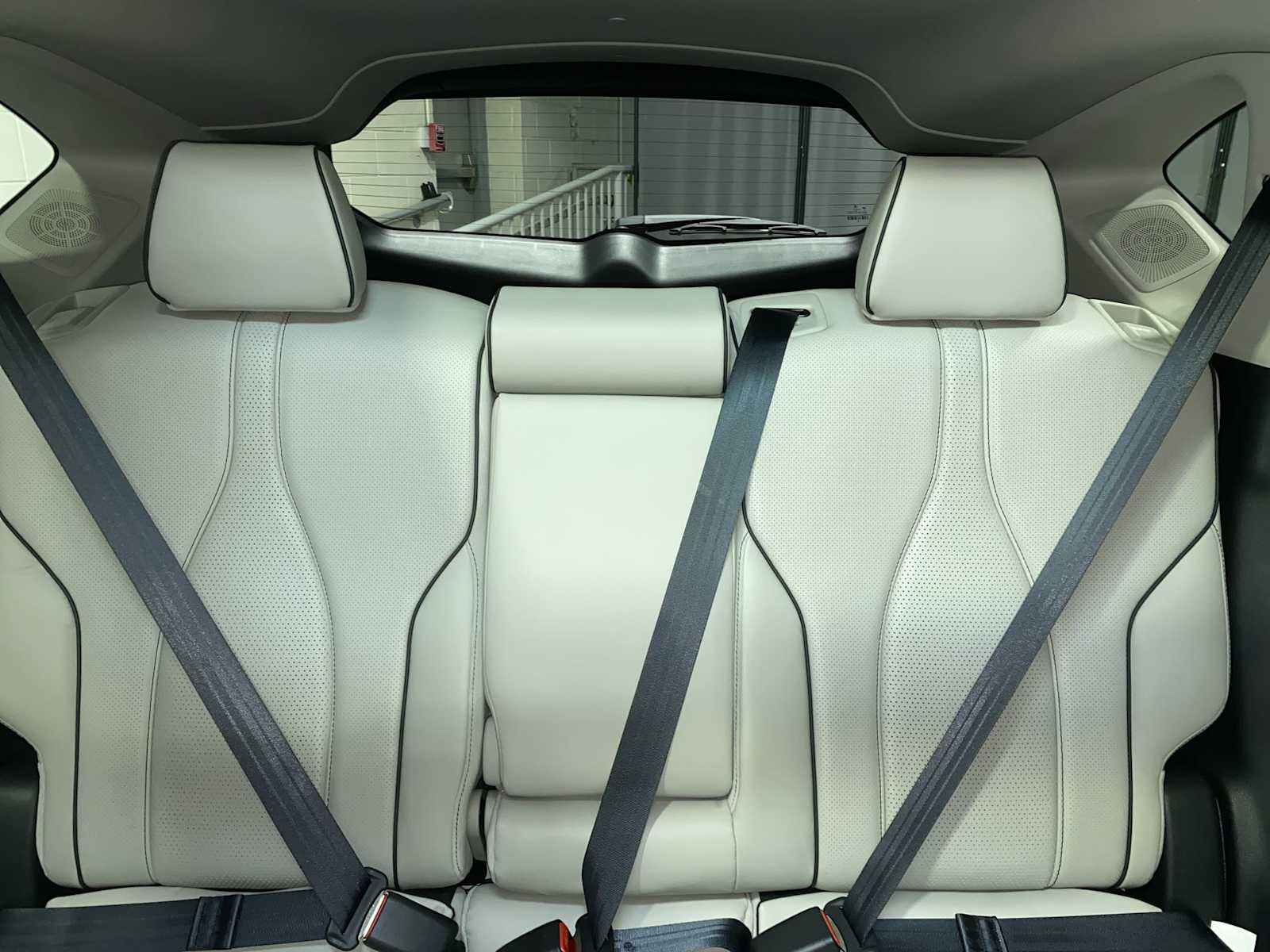 Thumbnail: 2025 Acura RDX - 22