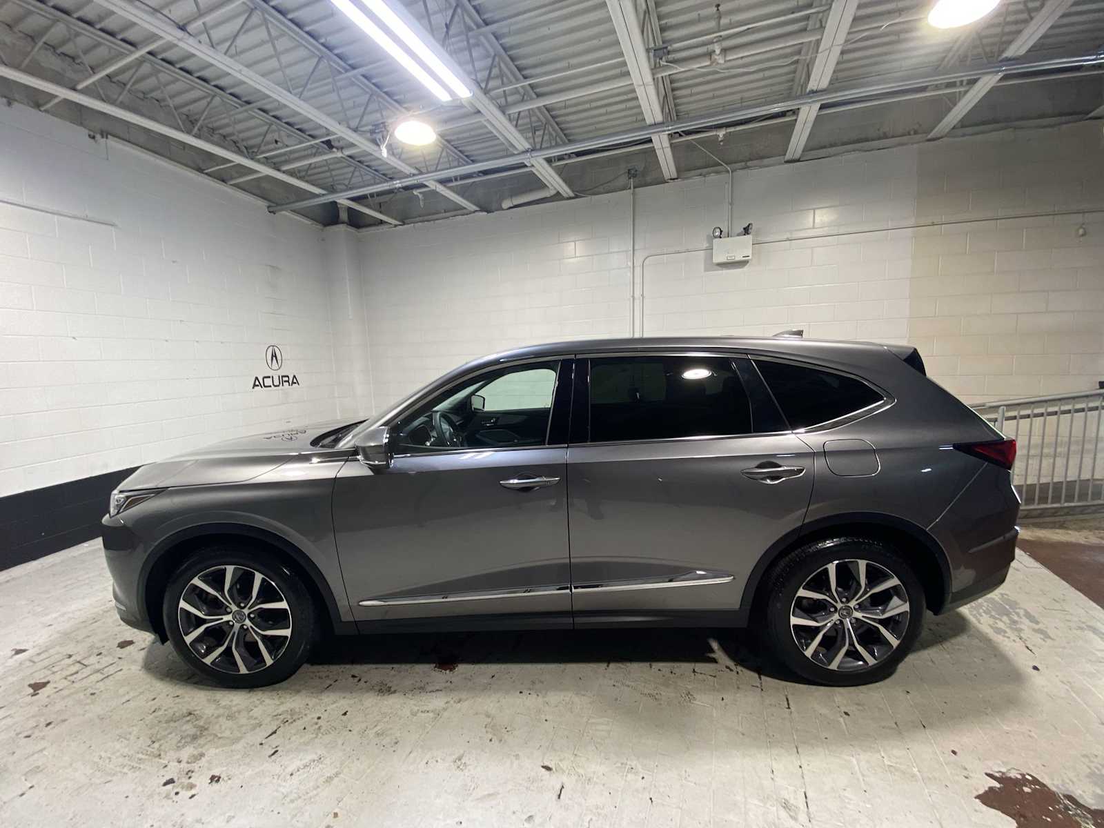 Thumbnail: 2024 Acura MDX - 3