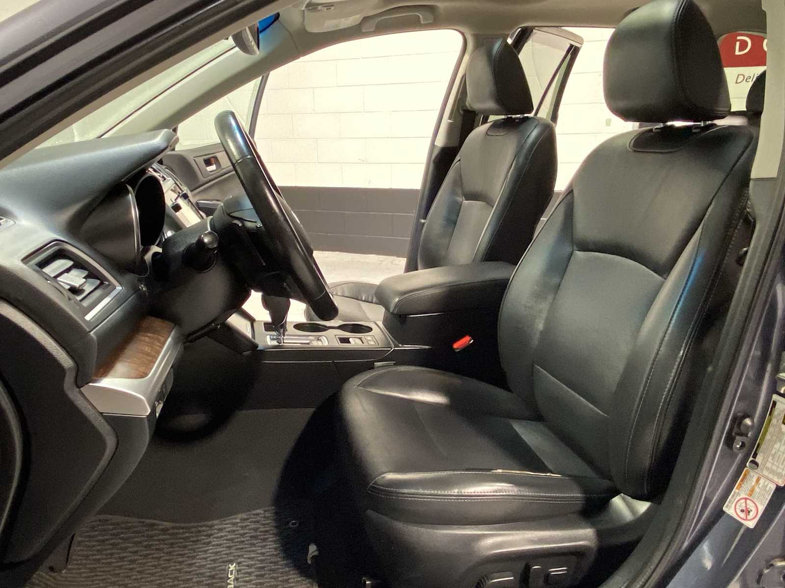 Thumbnail: 2015 Subaru Outback - 11