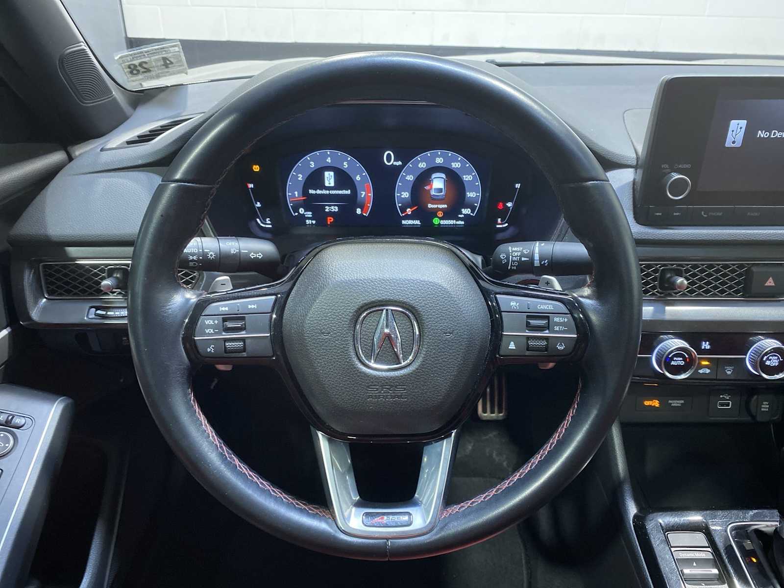 Thumbnail: 2023 Acura Integra - 15