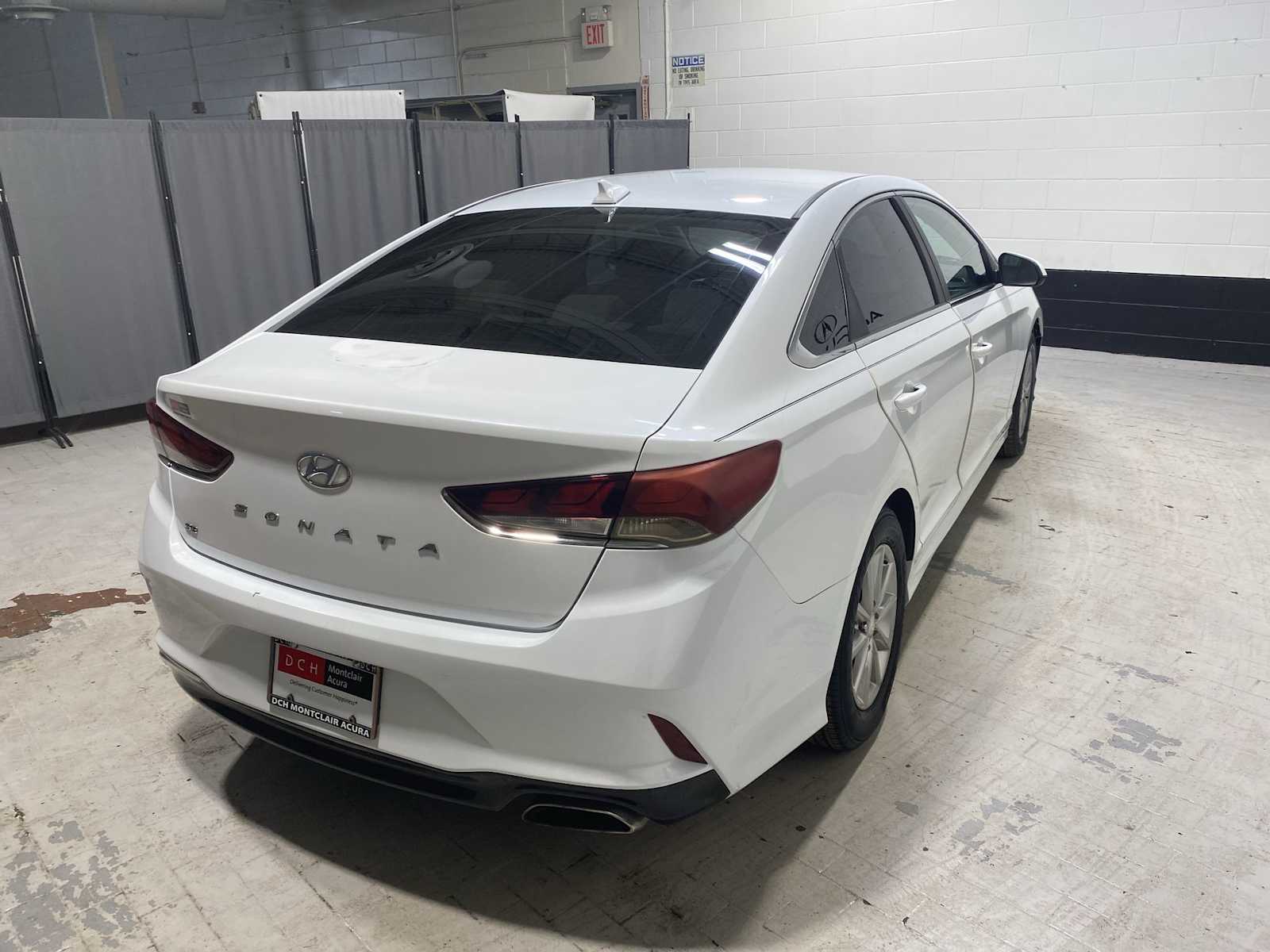 Thumbnail: 2018 Hyundai Sonata - 26