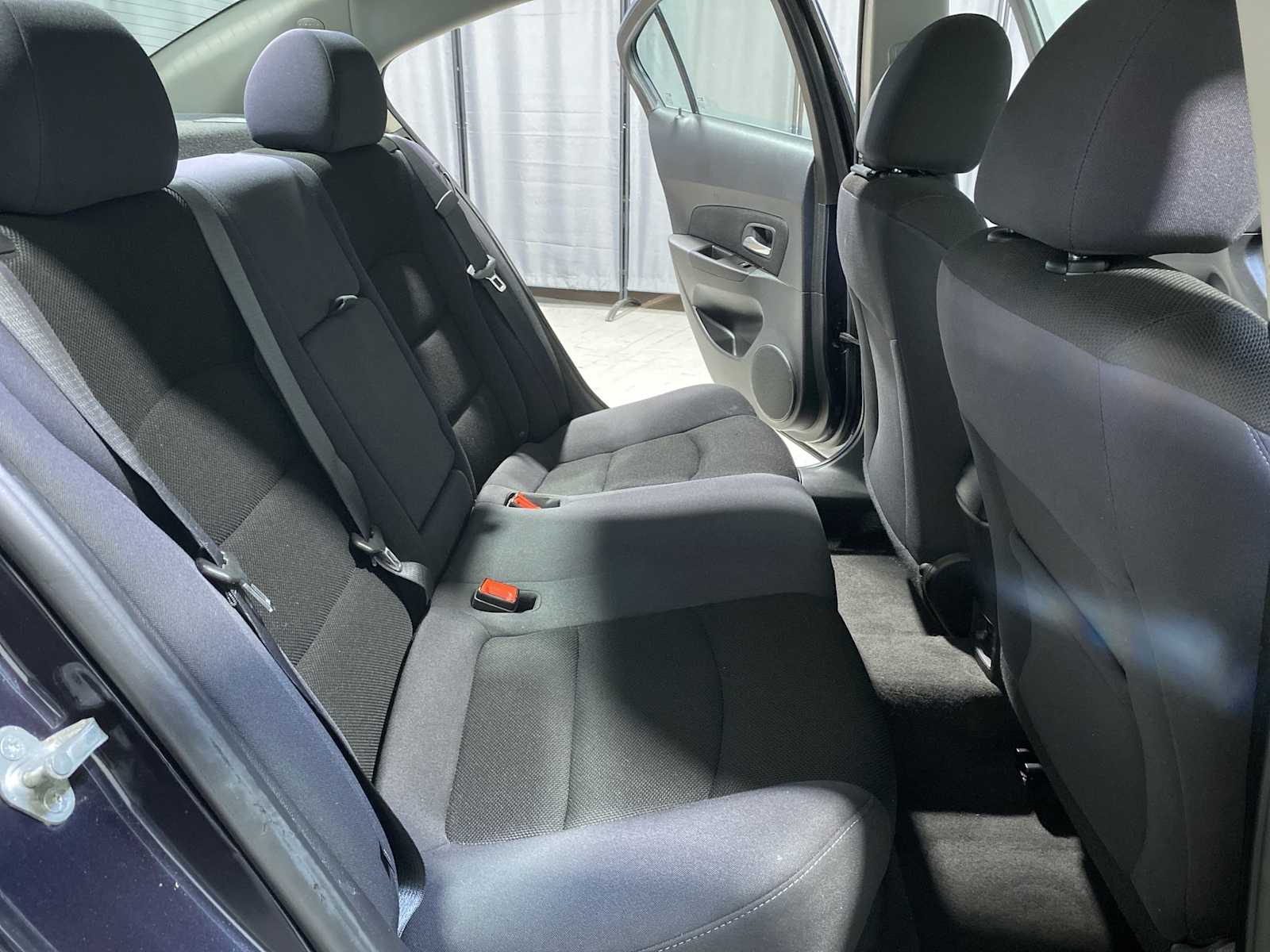 Thumbnail: 2014 Chevrolet Cruze - 13