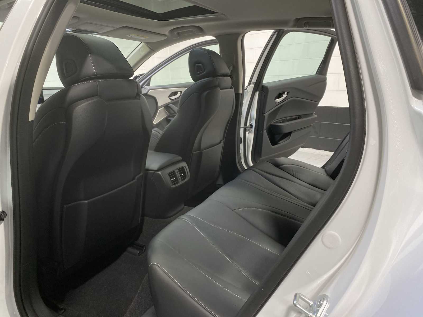 Thumbnail: 2022 Acura TLX - 12