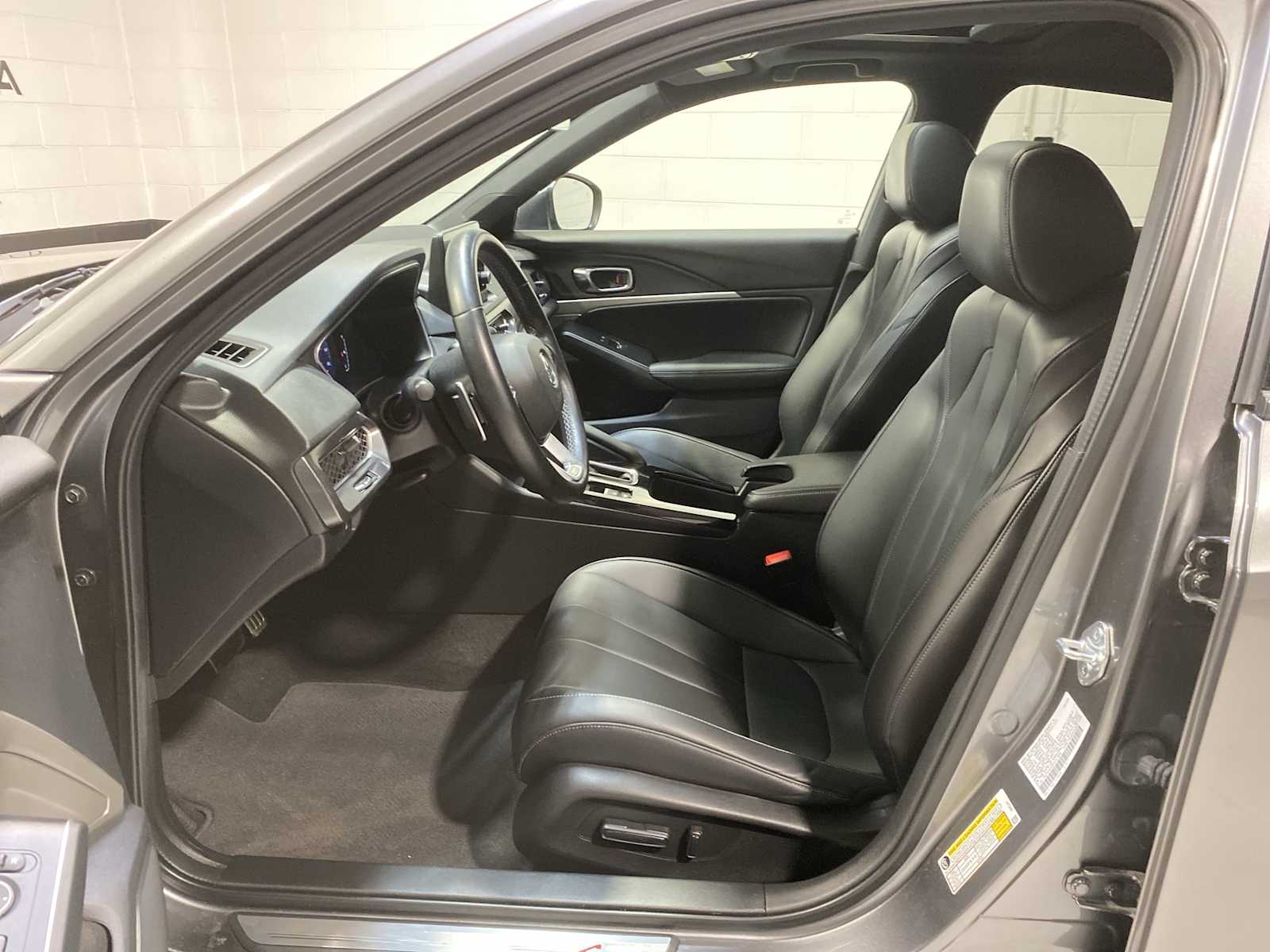 Thumbnail: 2023 Acura Integra - 2