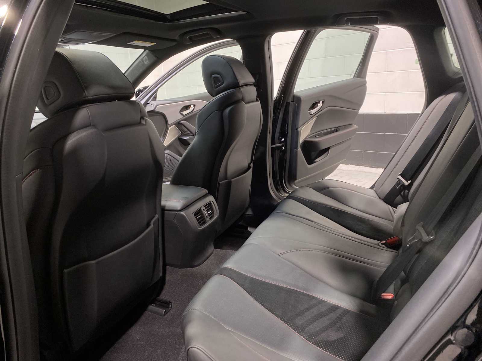 Thumbnail: 2023 Acura TLX - 12