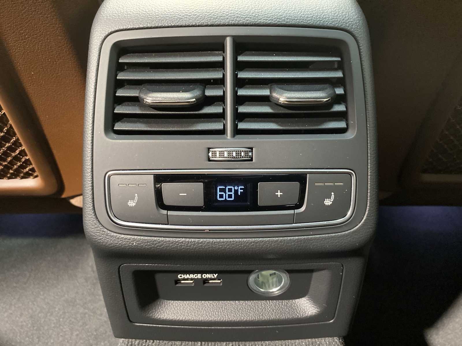 Thumbnail: 2019 Audi A4 - 25