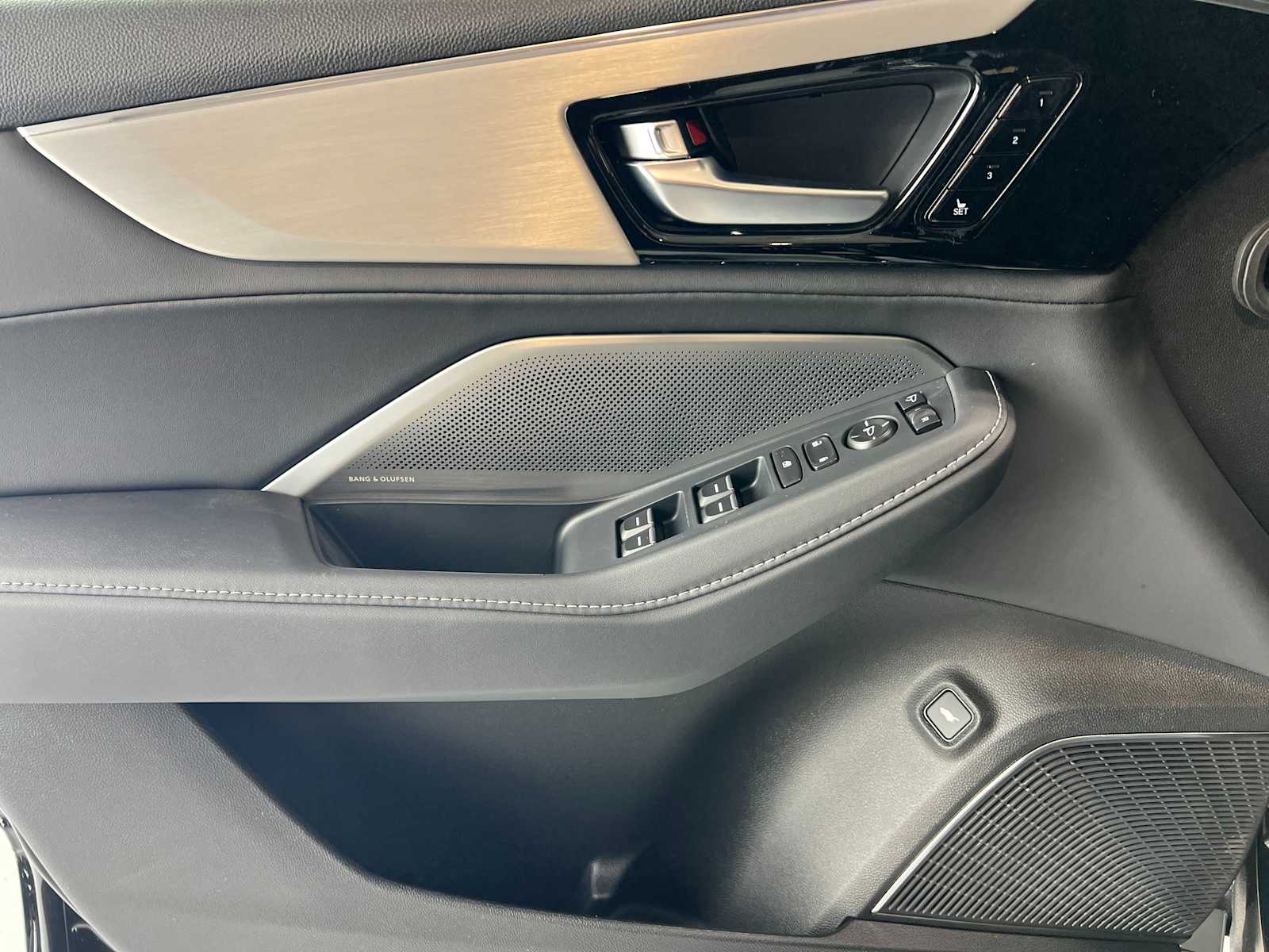 Thumbnail: 2026 Acura MDX - 23