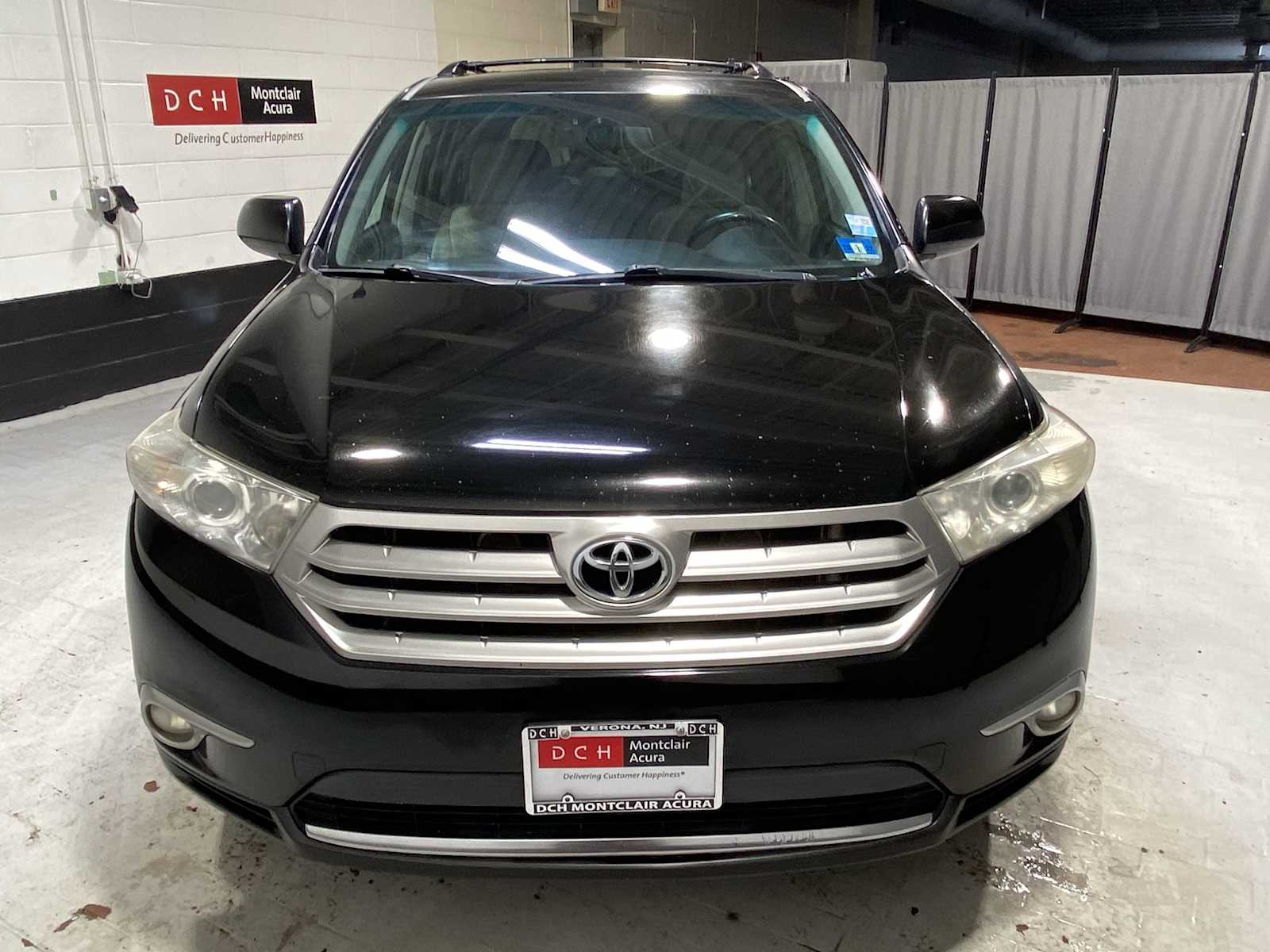 Thumbnail: 2012 Toyota Highlander - 6