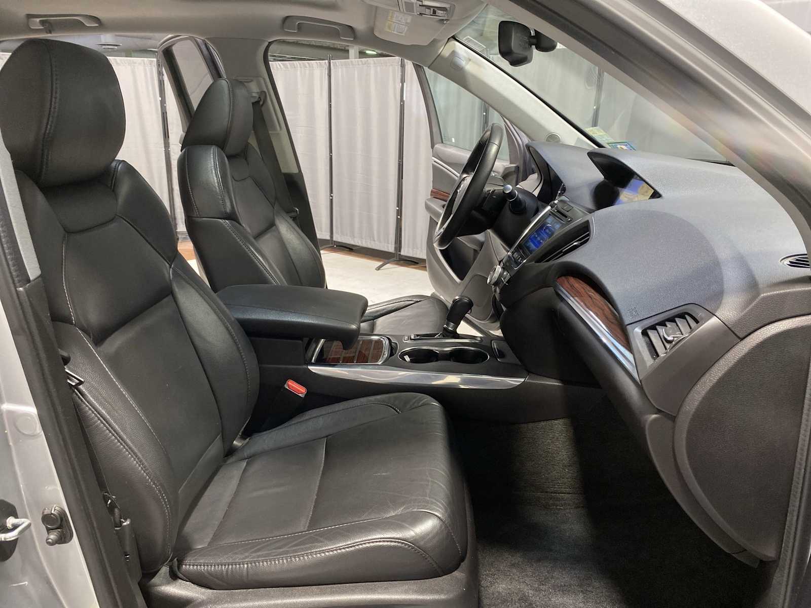 Thumbnail: 2014 Acura MDX - 14