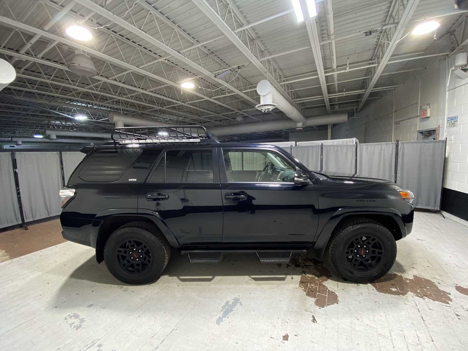 Thumbnail: 2023 Toyota 4Runner - 26