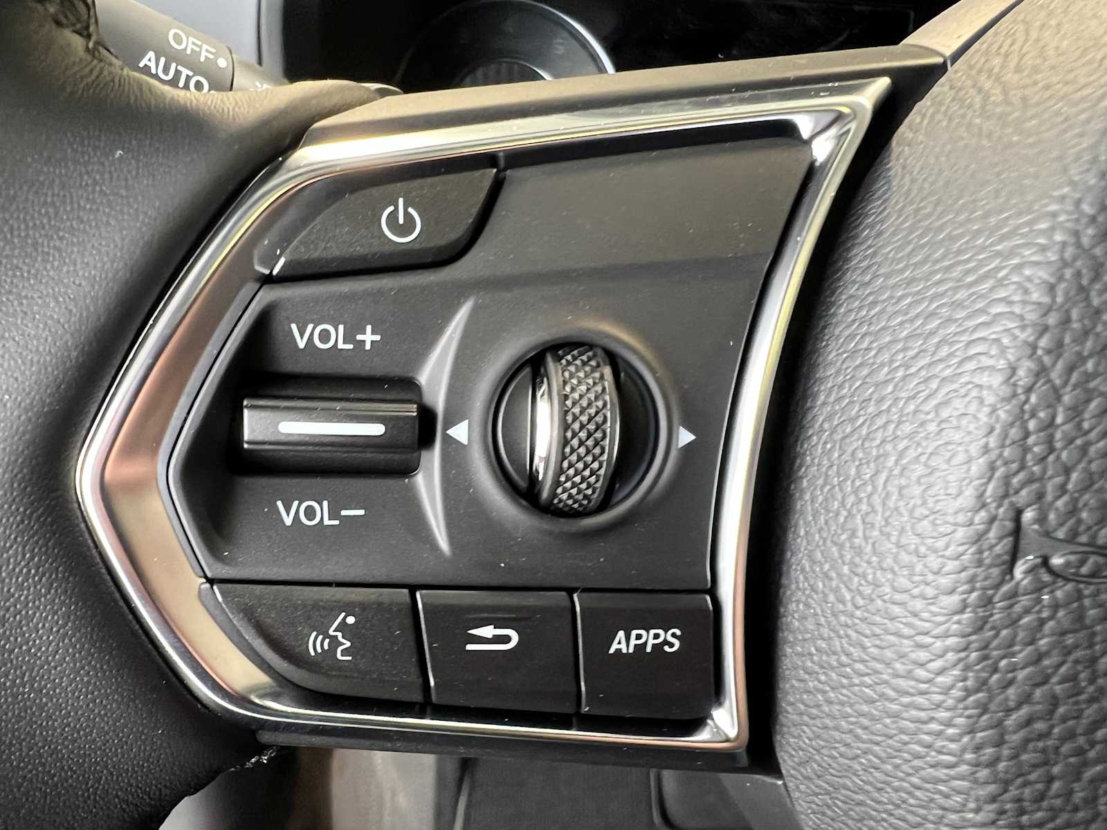 Thumbnail: 2026 Acura RDX - 16