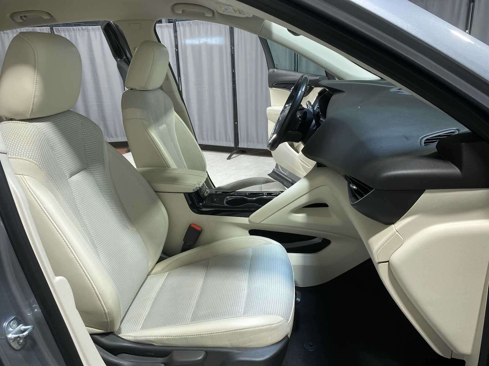 Thumbnail: 2023 Buick Envision - 14