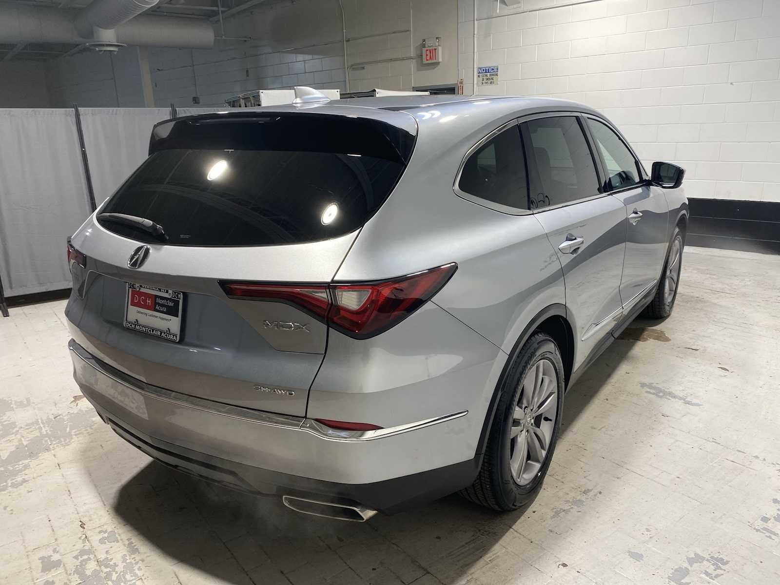 Thumbnail: 2023 Acura MDX - 26