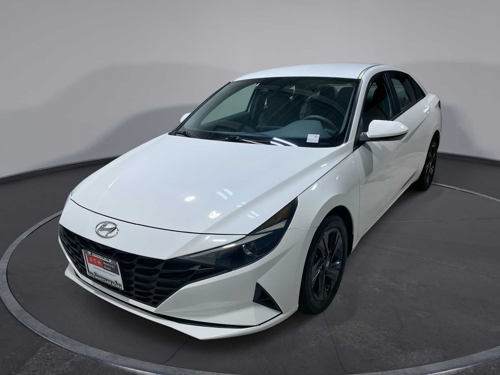 Thumbnail: 2023 Hyundai Elantra - 1