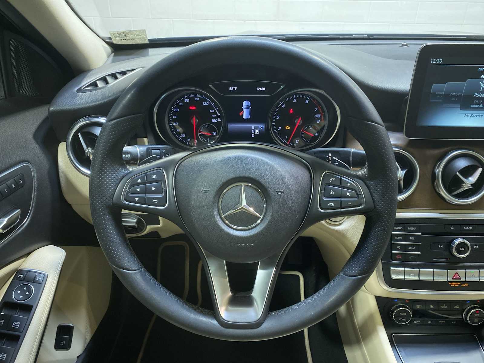 Thumbnail: 2018 Mercedes-Benz GLA - 15