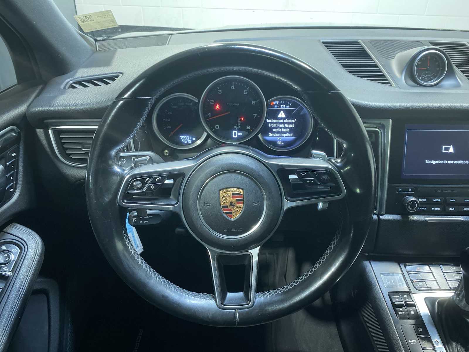 Thumbnail: 2017 Porsche Macan - 15