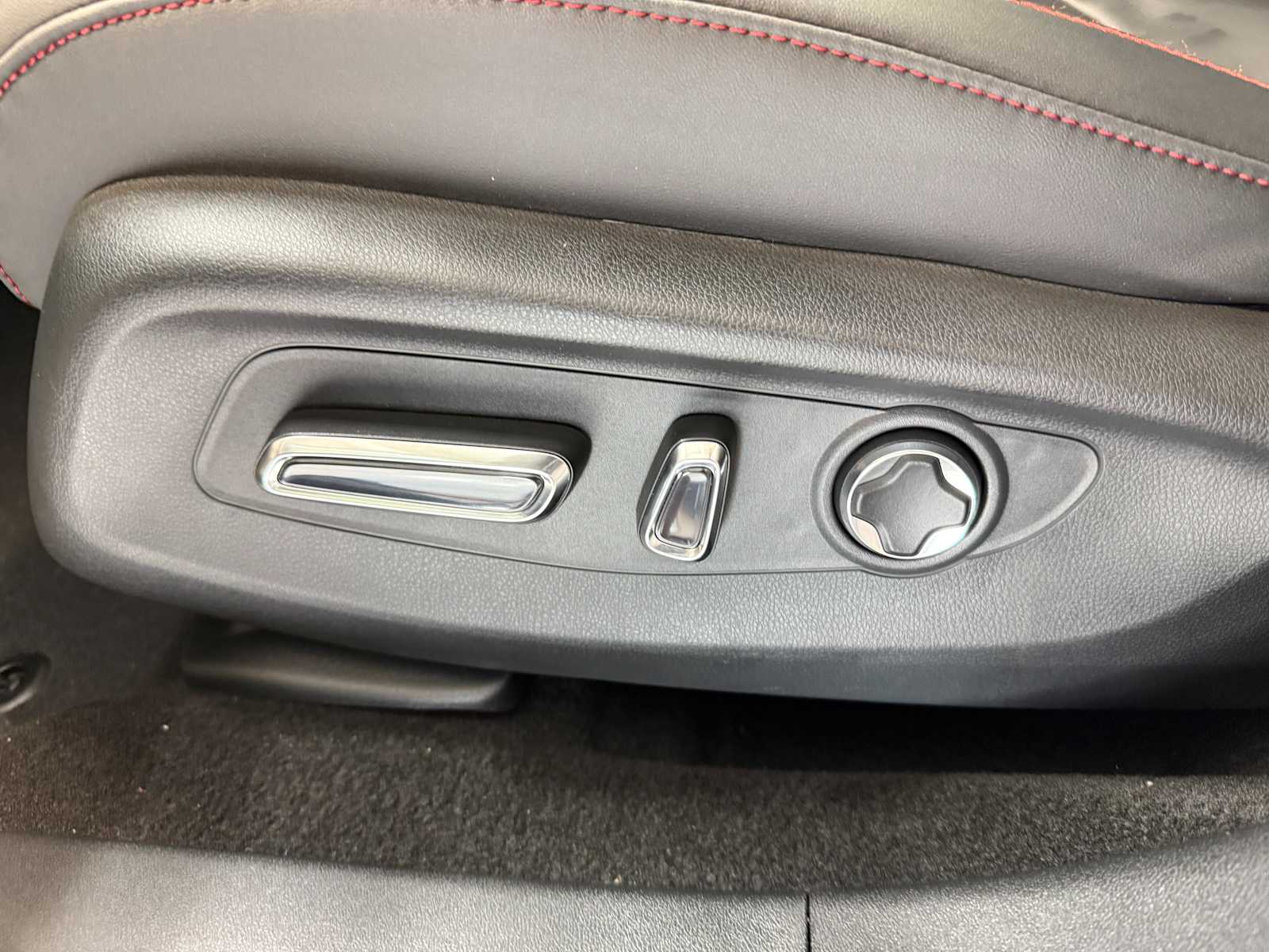 Thumbnail: 2026 Acura ADX - 20