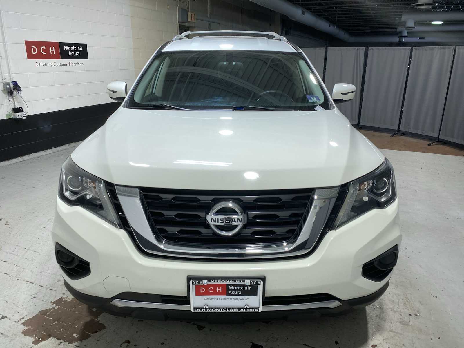 Thumbnail: 2019 Nissan Pathfinder - 6