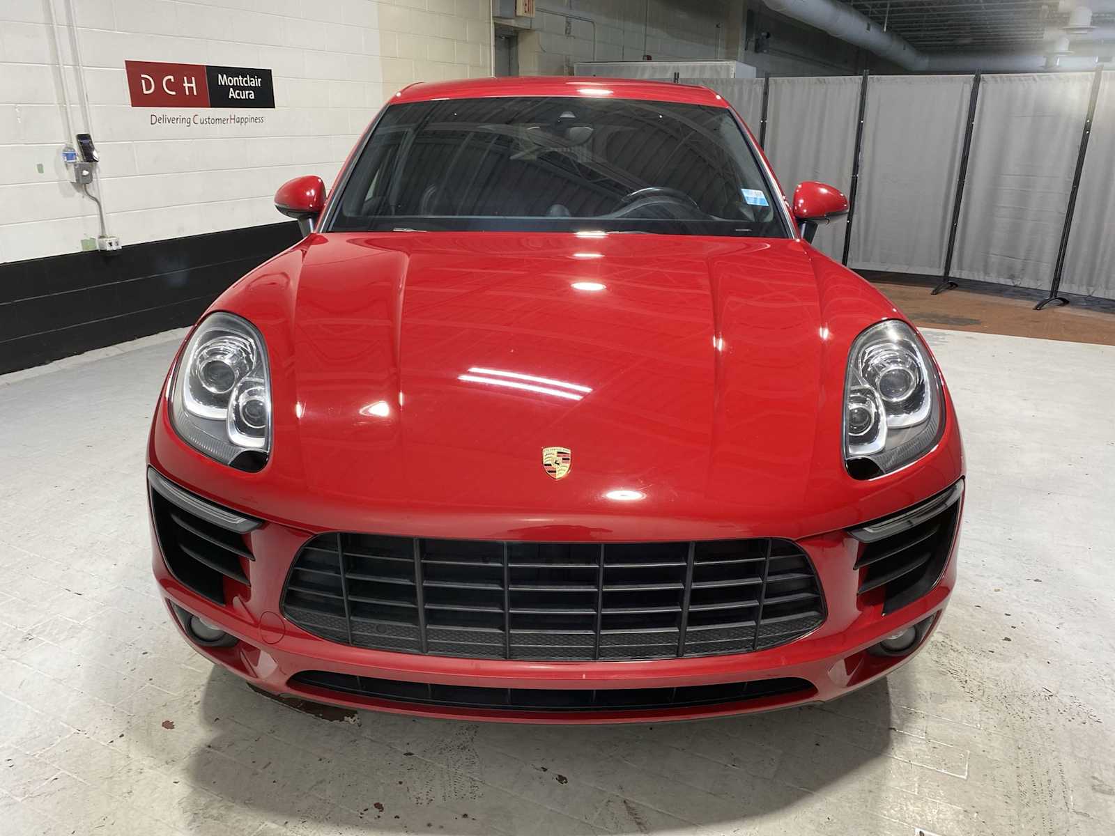 Thumbnail: 2017 Porsche Macan - 6