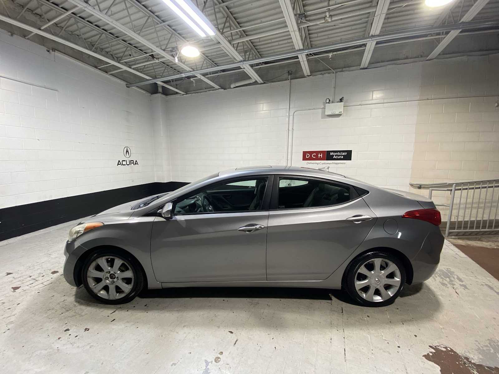 Thumbnail: 2012 Hyundai Elantra - 3
