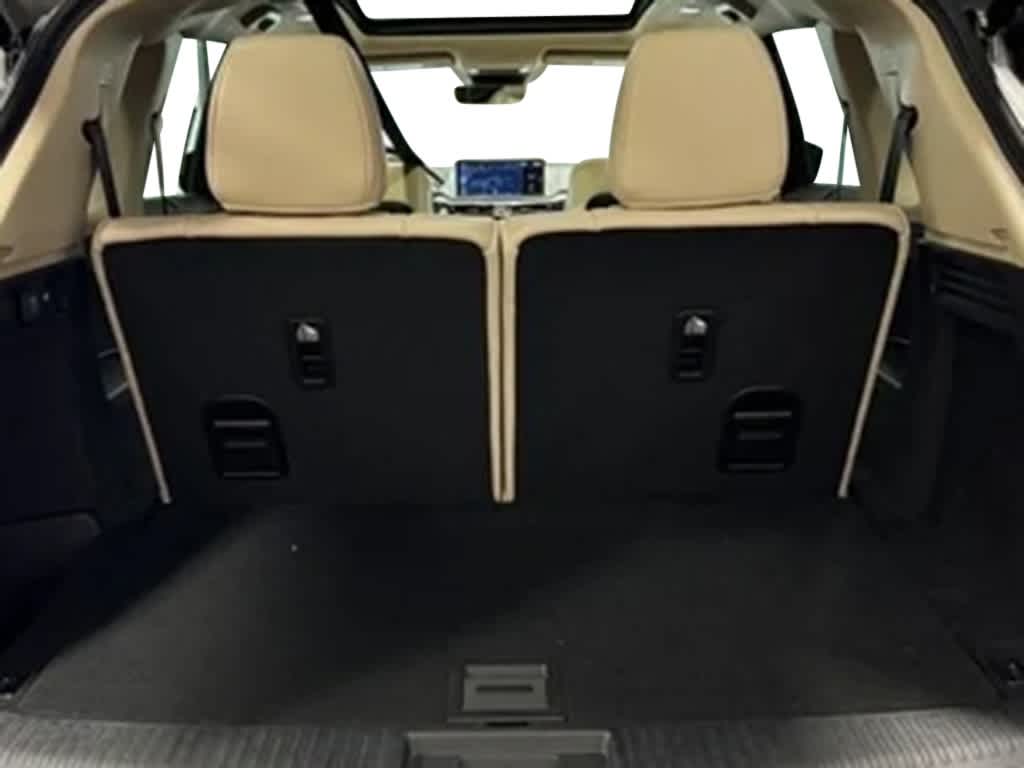 Thumbnail: 2026 Acura MDX - 24