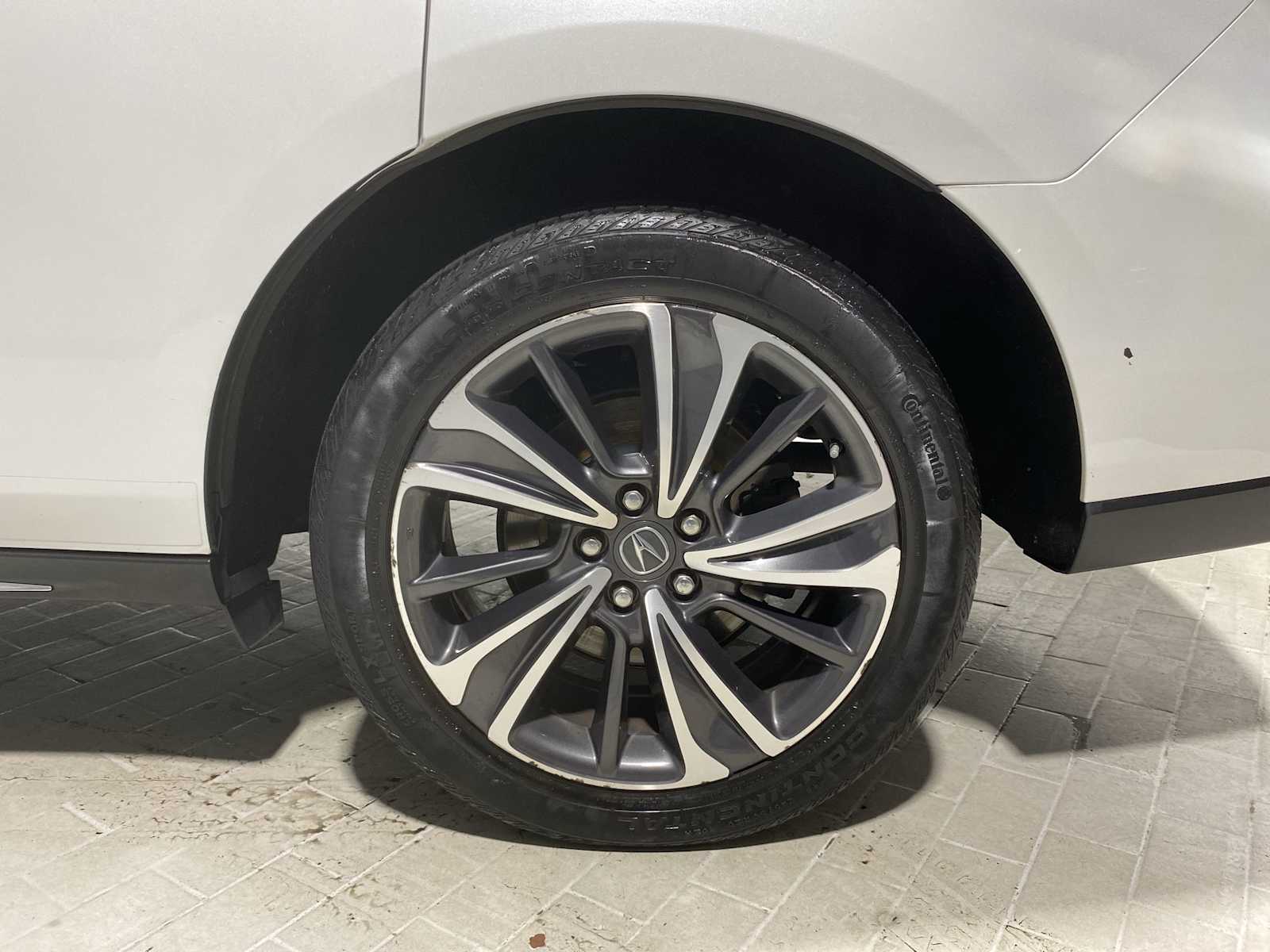 Thumbnail: 2020 Acura MDX - 8
