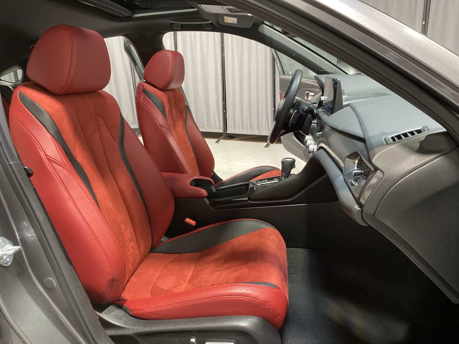 Thumbnail: 2024 Acura Integra - 14