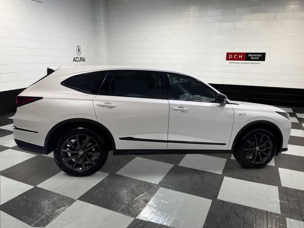 Thumbnail: 2026 Acura MDX - 6