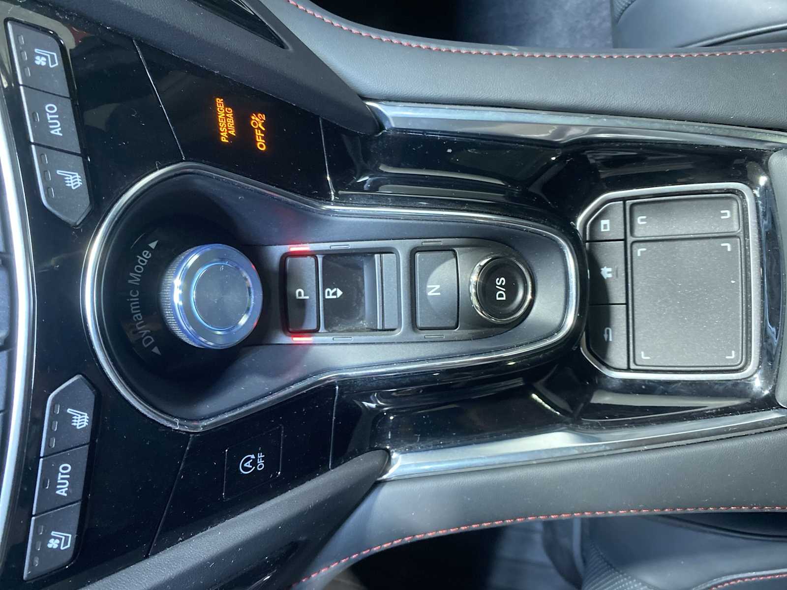 Thumbnail: 2023 Acura RDX - 17