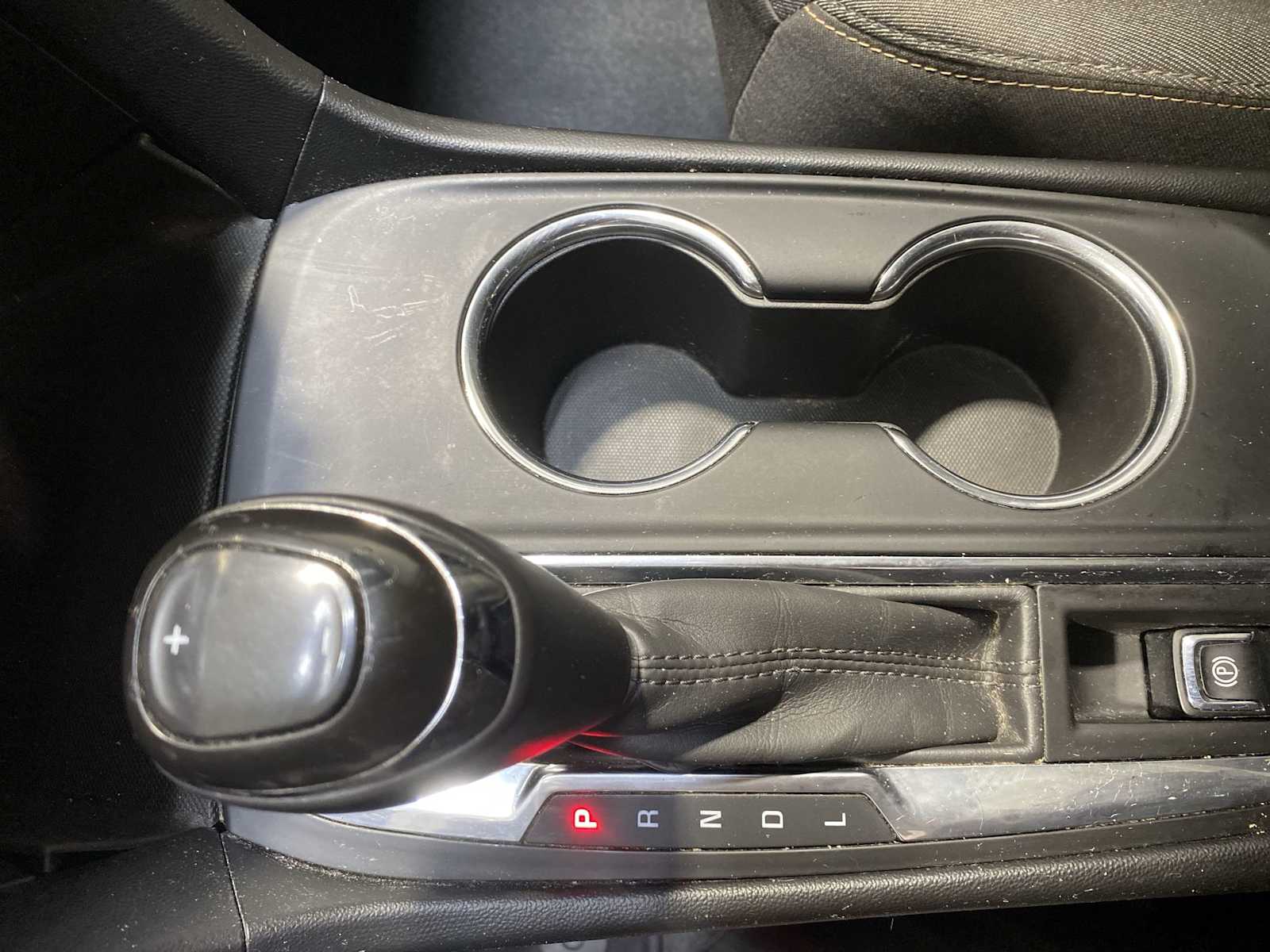 Thumbnail: 2018 Chevrolet Equinox - 17