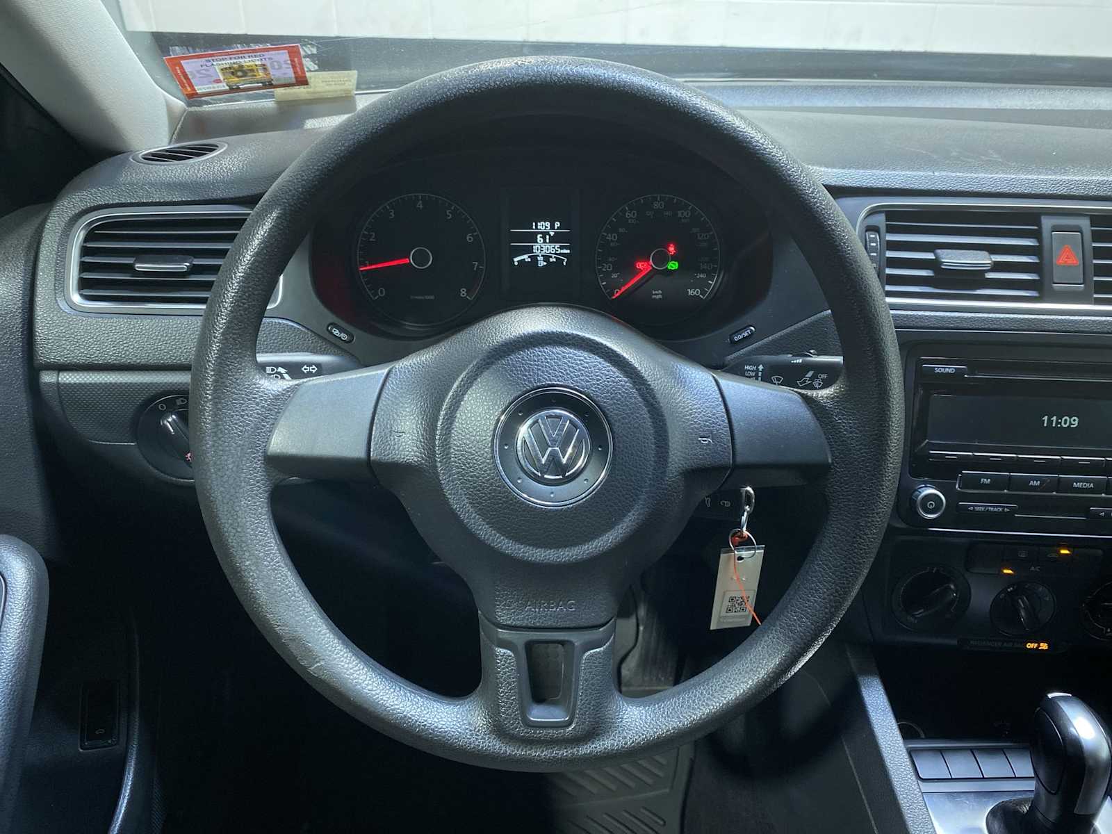 Thumbnail: 2013 Volkswagen Jetta - 15