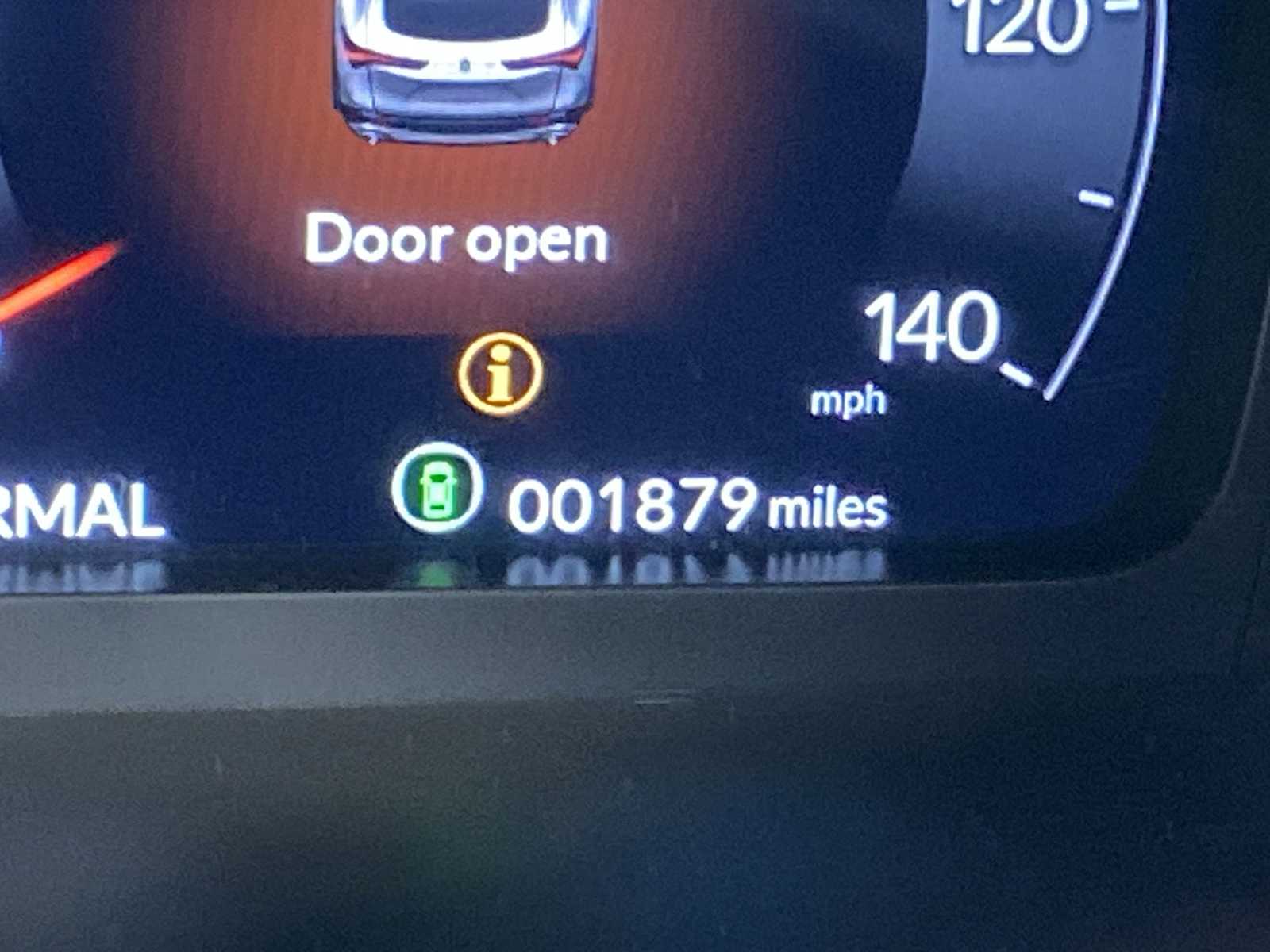 Thumbnail: 2025 Acura ADX - 18