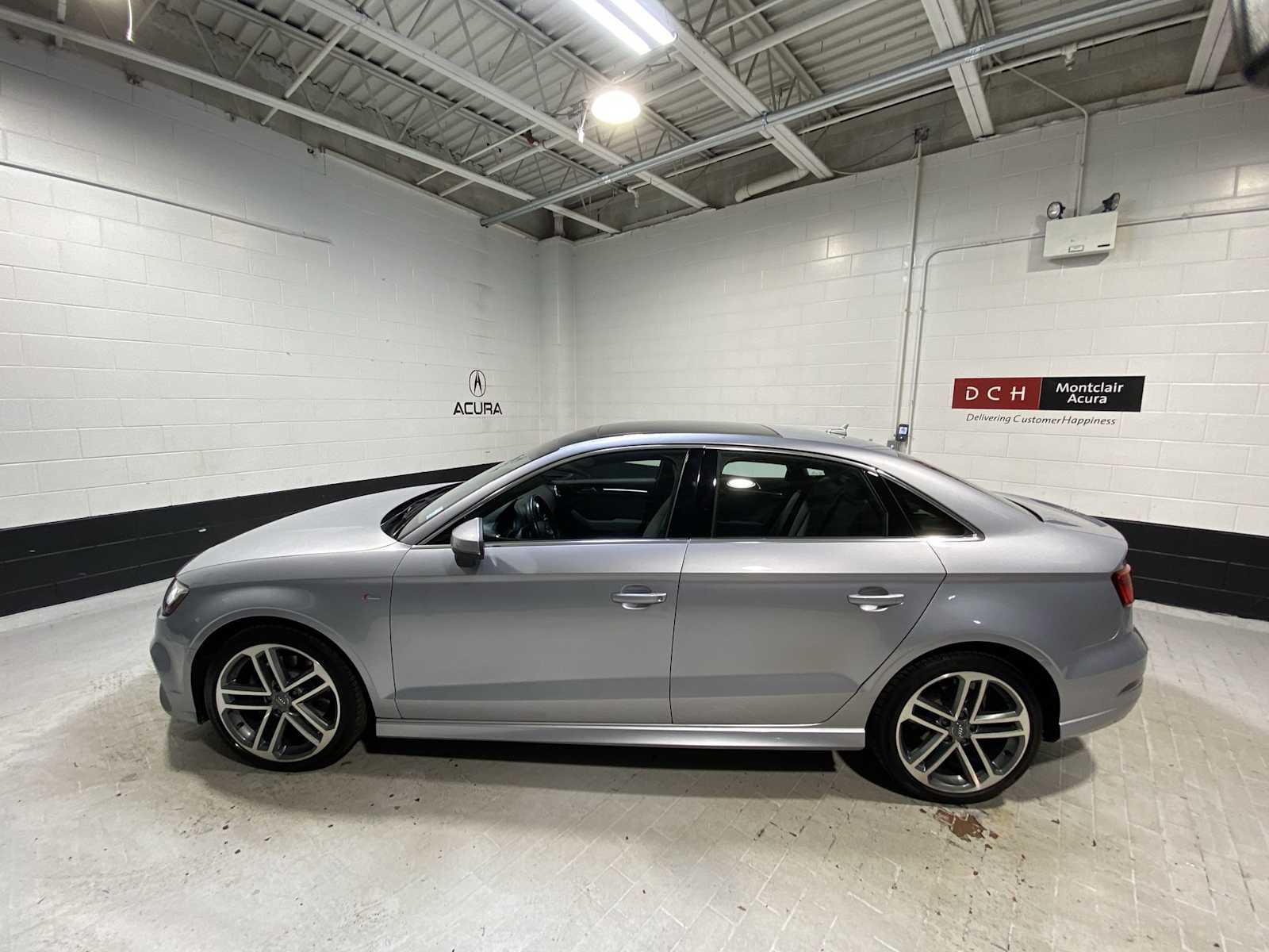 Thumbnail: 2018 Audi A3 - 3