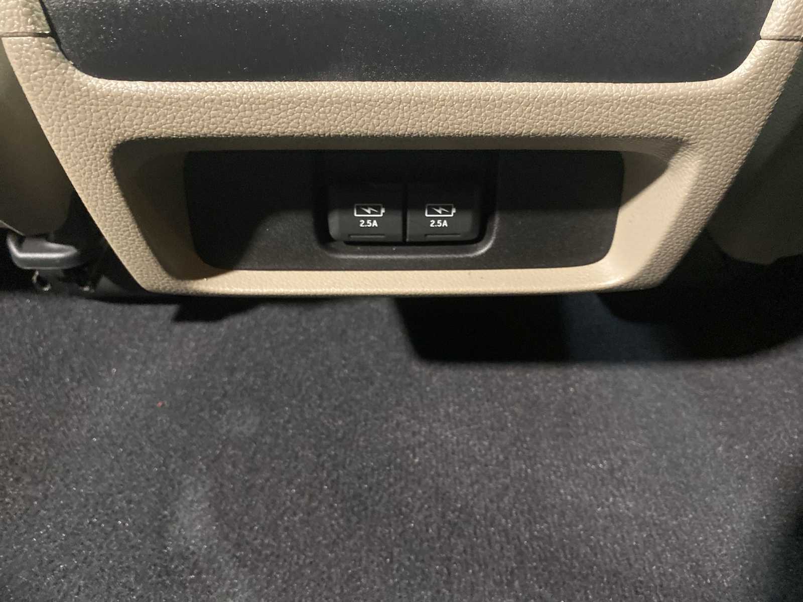 Thumbnail: 2018 Honda Odyssey - 25