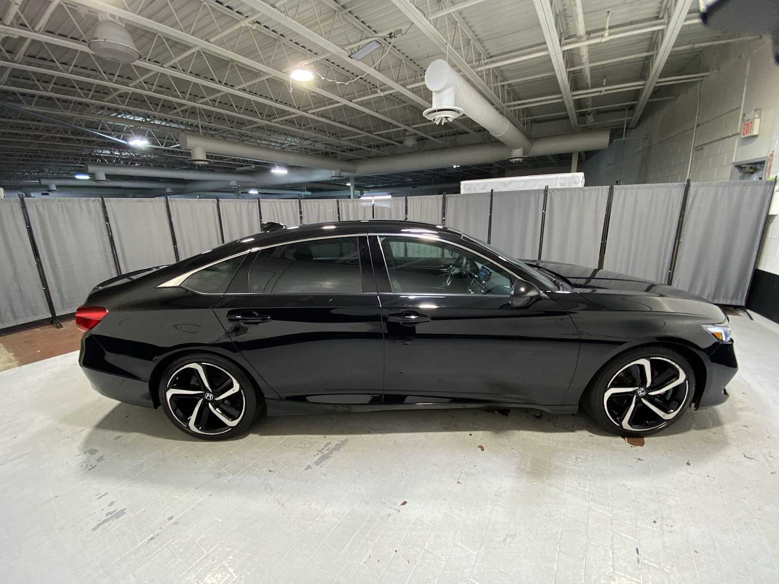 Thumbnail: 2022 Honda Accord - 27