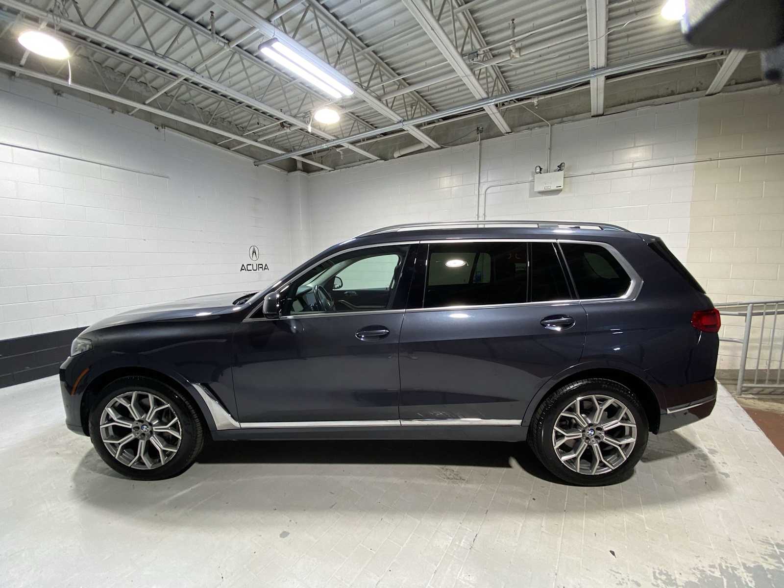 Thumbnail: 2019 BMW X7 - 3