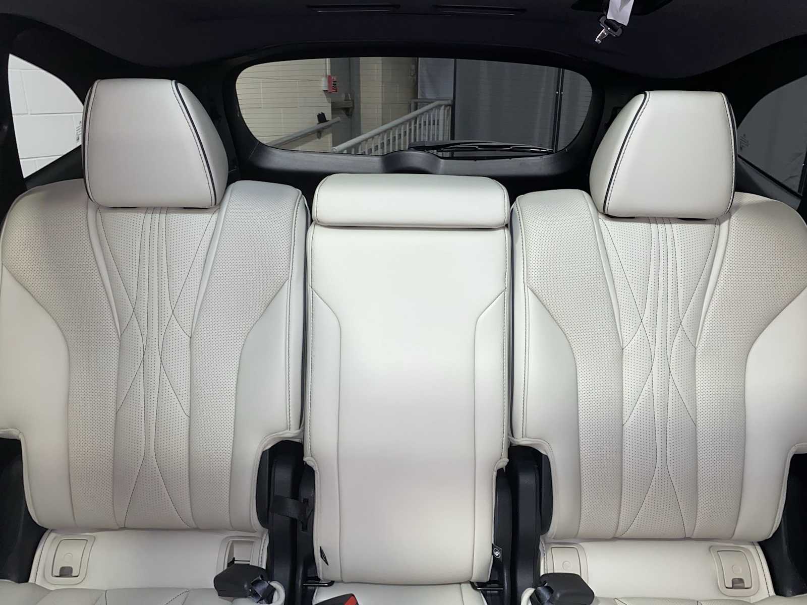 Thumbnail: 2023 Acura MDX - 22