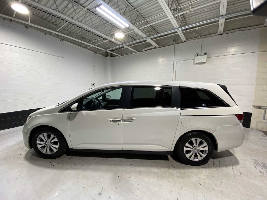Used 2014 Honda Odyssey Van
