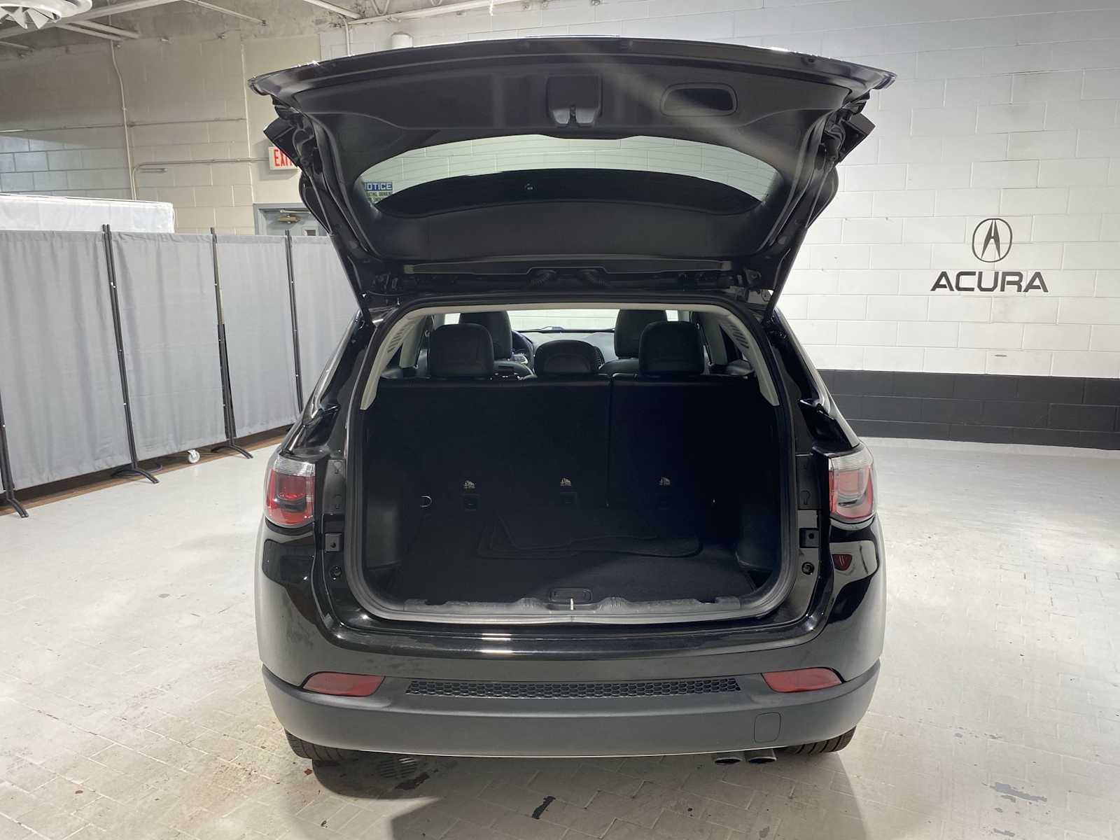 Thumbnail: 2020 Jeep Compass - 19