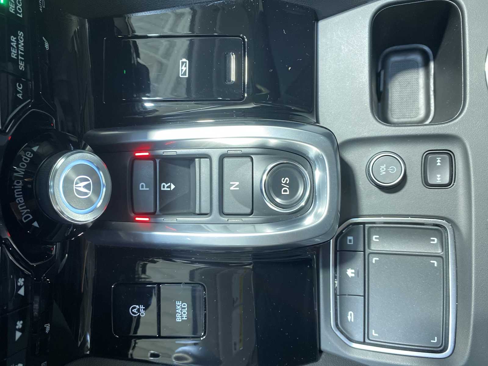 Thumbnail: 2023 Acura MDX - 17