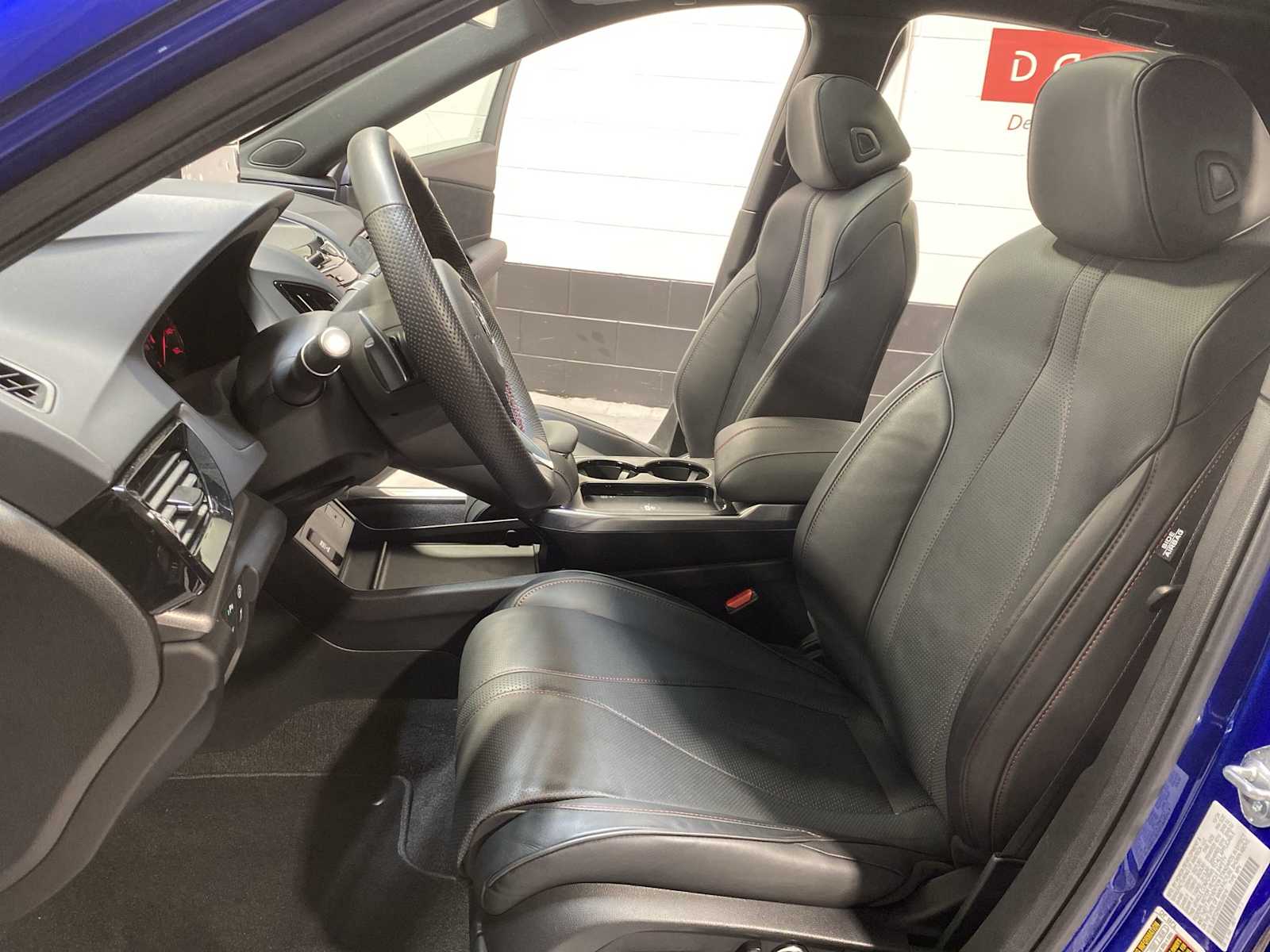 Thumbnail: 2025 Acura RDX - 11