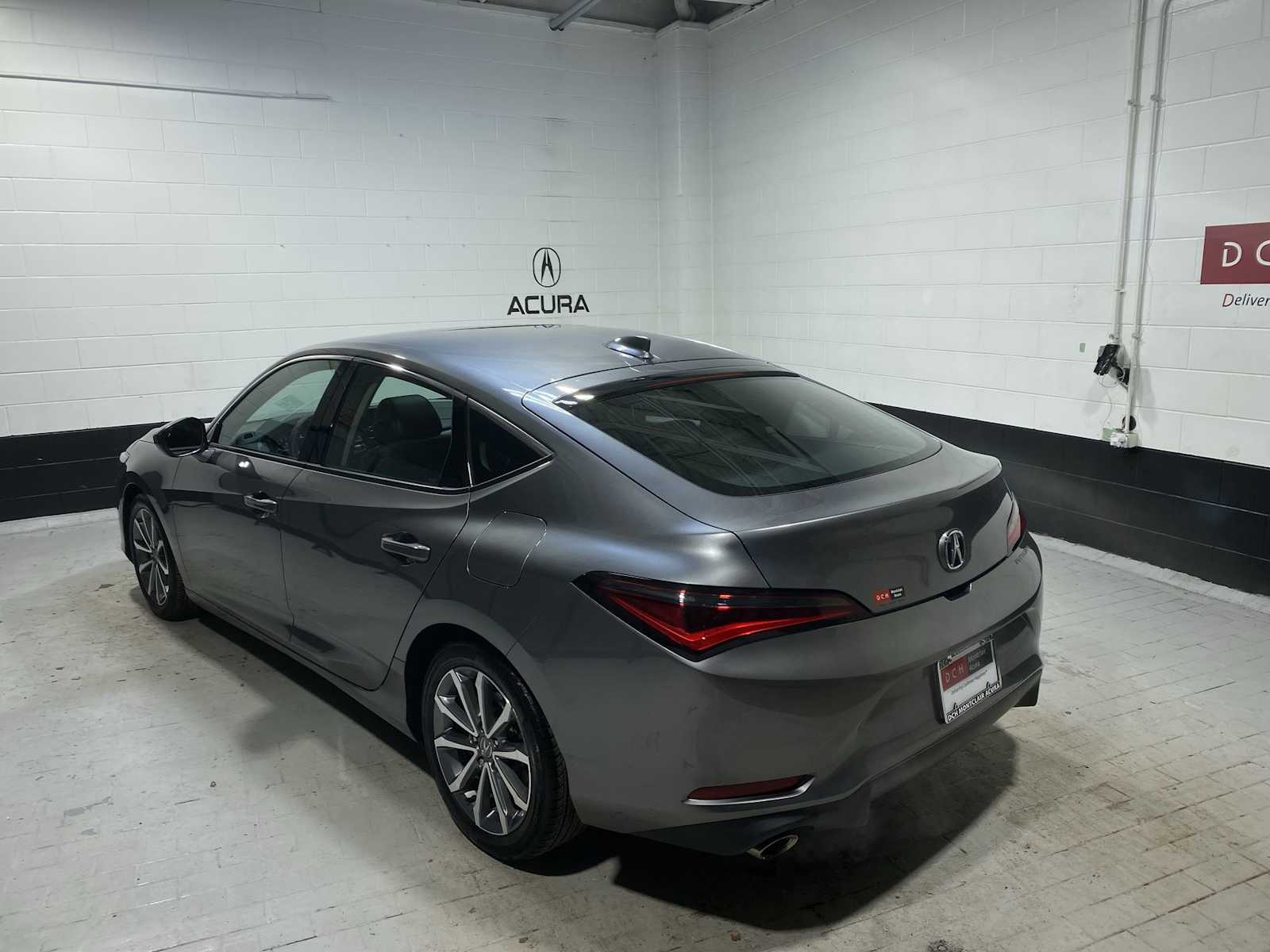 Thumbnail: 2023 Acura Integra - 4