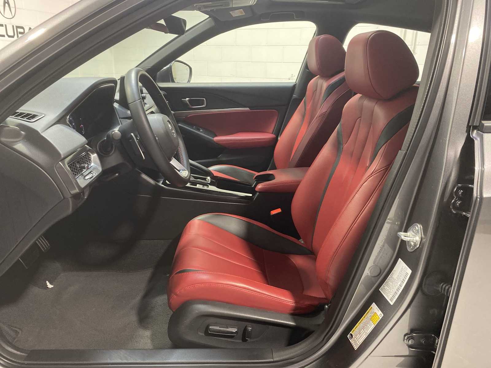 Thumbnail: 2023 Acura Integra - 2