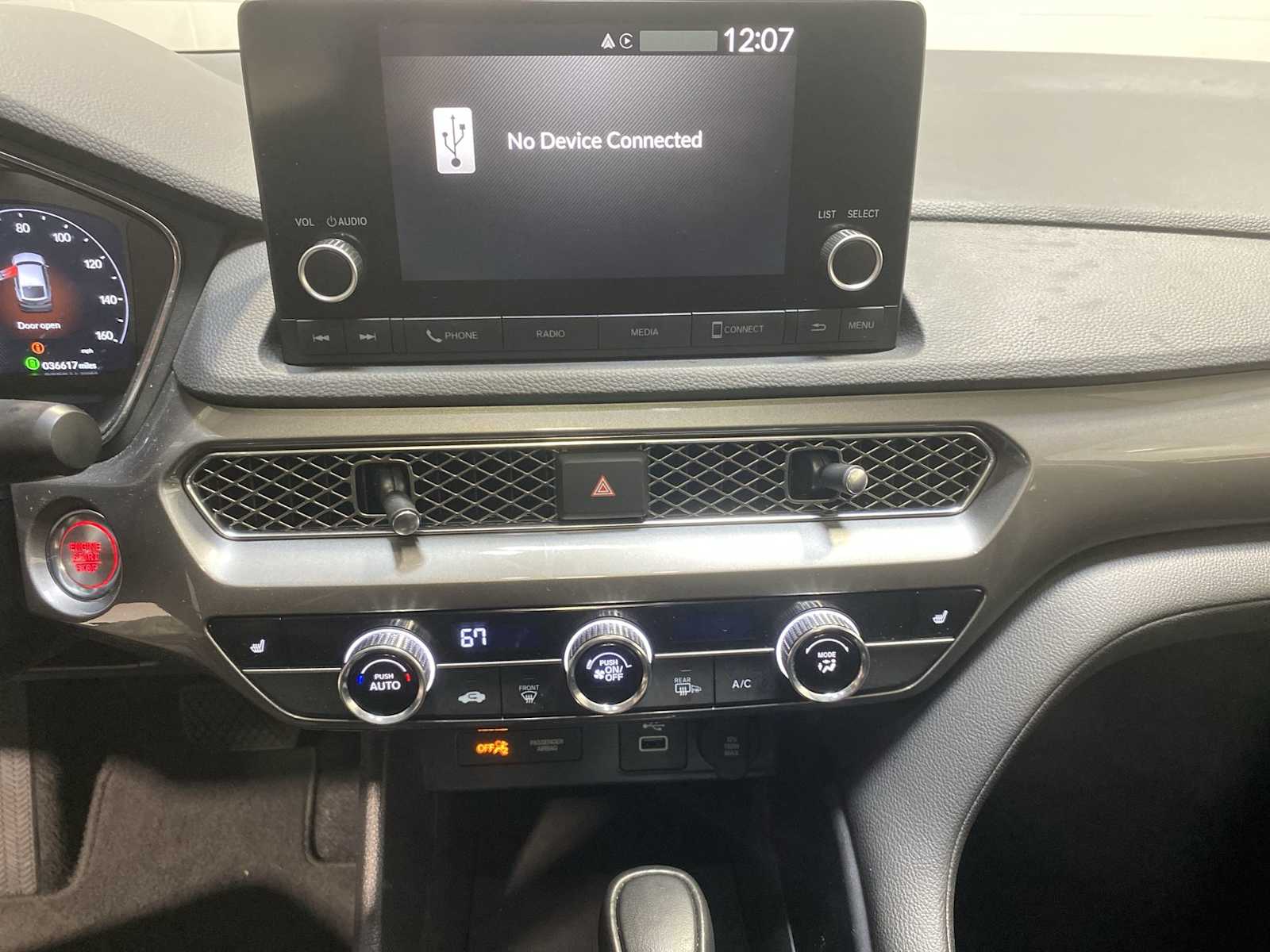 Thumbnail: 2023 Acura Integra - 16