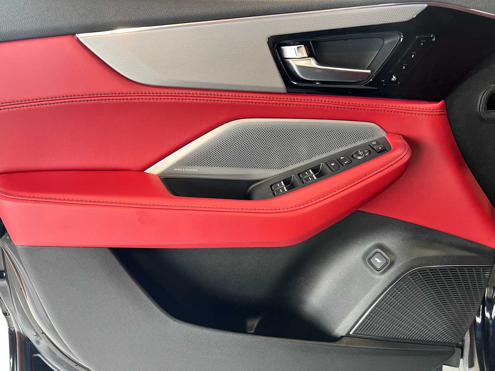 Thumbnail: 2026 Acura MDX - 23