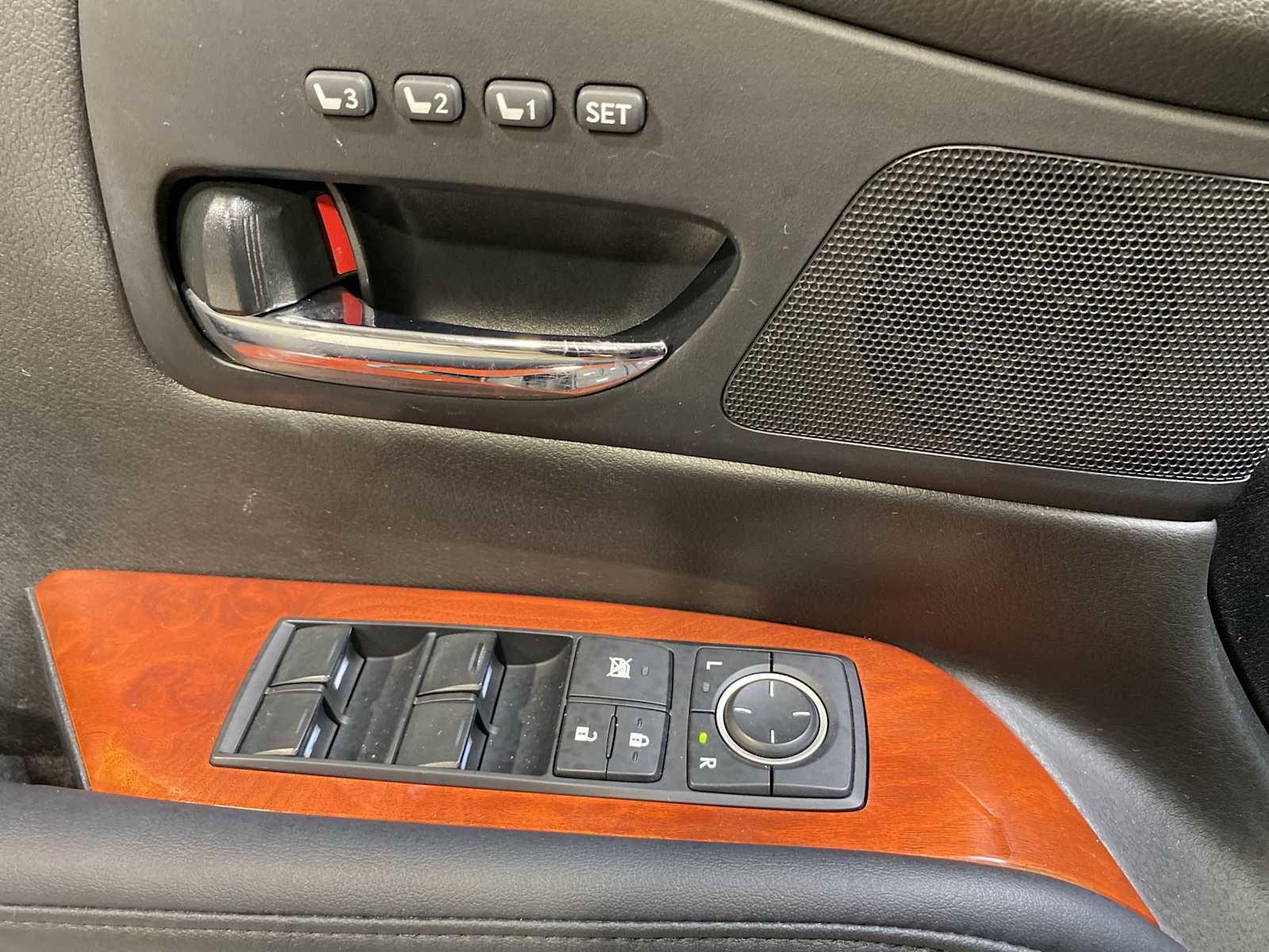 2011 Lexus RX 350 23