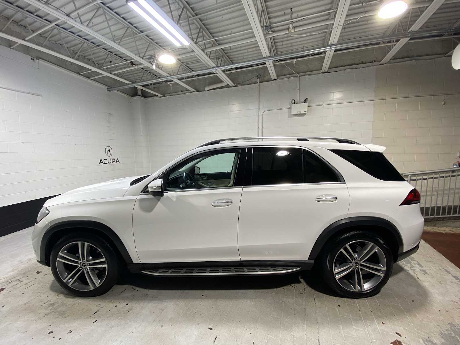 Thumbnail: 2022 Mercedes-Benz GLE - 3