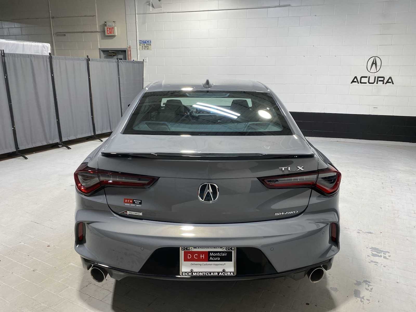 Thumbnail: 2025 Acura TLX - 5