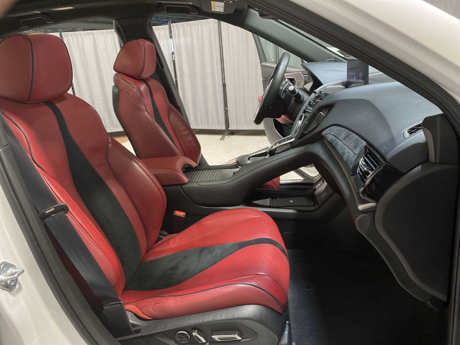 Thumbnail: 2024 Acura RDX - 14